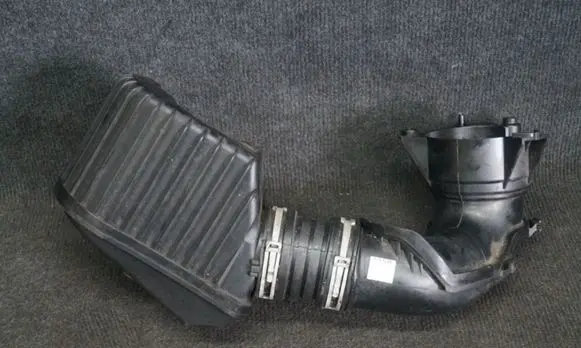 Mercedes-Benz E W211 Other engine bay part