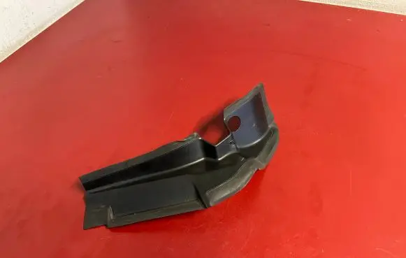 BMW X7 G07 Rear/tail light trim molding 7451768