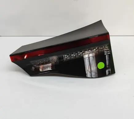 Toyota Yaris Cross Tailgate rear/tail lights 815800DB80