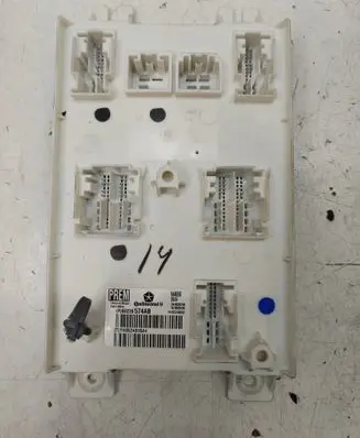 Fiat Freemont Central body control module 68226574AB YH052401644