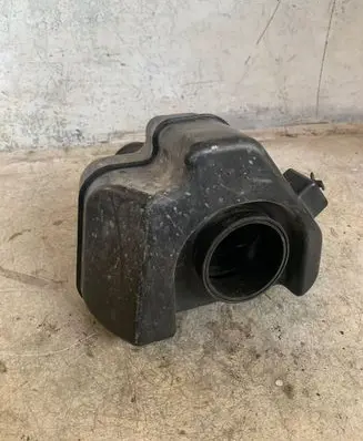 Lexus ES 250 - 300 - 330 Air intake duct part