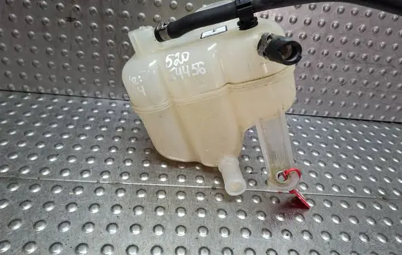 Fiat Panda III Coolant expansion tank/reservoir S27624154 52054456