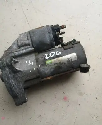 Peugeot 206 Starter motor 9648644680