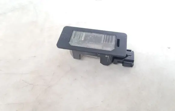 BMW 3 E90 E91 Number plate light 63267165646 7165646