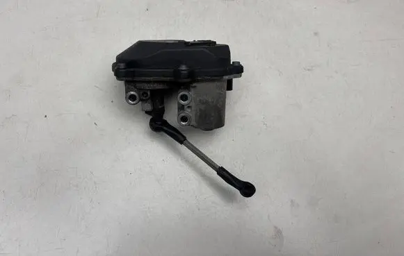 Audi Q7 4L Intake manifold valve actuator/motor 059129086L