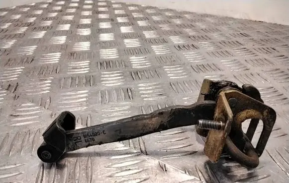 Volvo S80 Front door check strap stopper 9154929 6670
