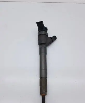 Nissan X-Trail T32 Fuel injector 0445110546