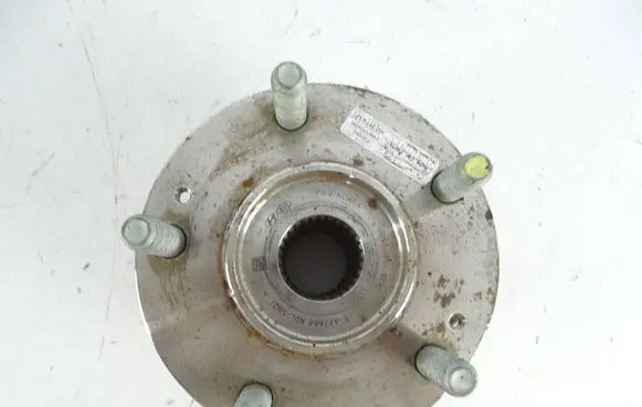 KIA Rio Front wheel bearing hub 