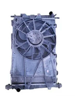 Ford Mondeo Mk III Coolant radiator