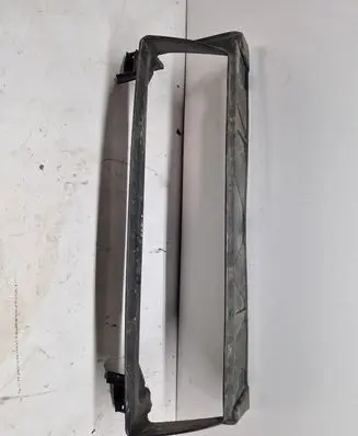 Volvo V50 Intercooler air guide/duct channel 3984