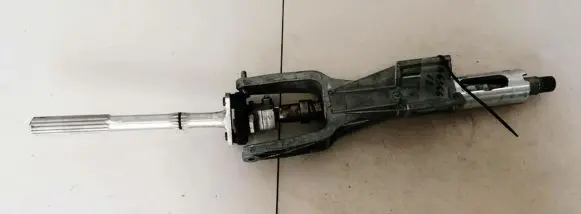 BMW 5 E39 Steering wheel axle 1093513
