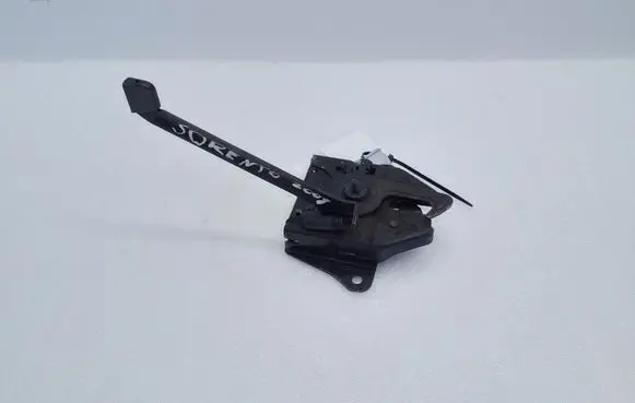 KIA Sorento Engine bonnet/hood lock/catch 811303E000
