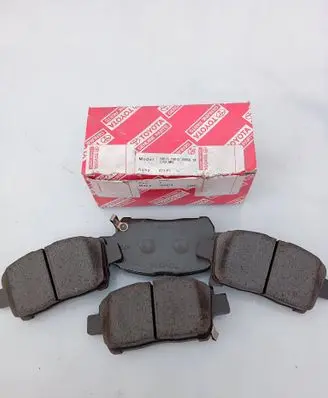 Toyota Yaris Brake pads (front) 0446517140