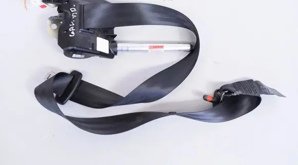 Volvo V60 Middle seatbelt (rear) 39823326