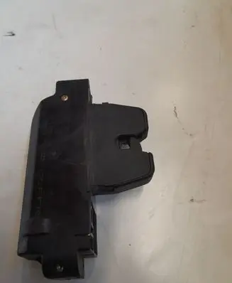 Peugeot 607 Tailgate/trunk/boot lock/catch/latch 9627816980