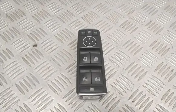 Mercedes-Benz C W204 Electric window control switch A2049055402