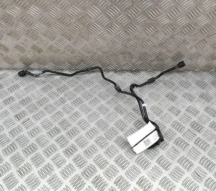 Coolant pipe/hose