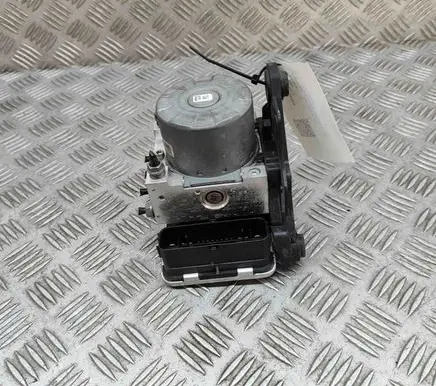 Seat Leon (5F) ABS Pump 5Q0614517EF