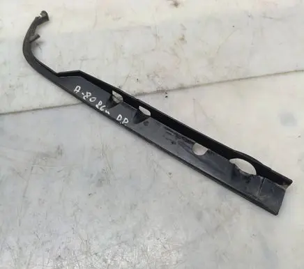 Audi 80 90 B2 Other exterior part 811853836