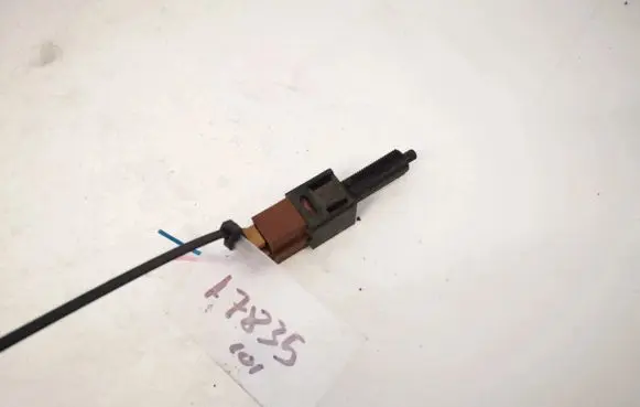 Brake pedal sensor switch