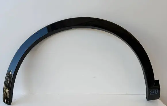 Audi Q3 8U Front arch trim 8U0853717A