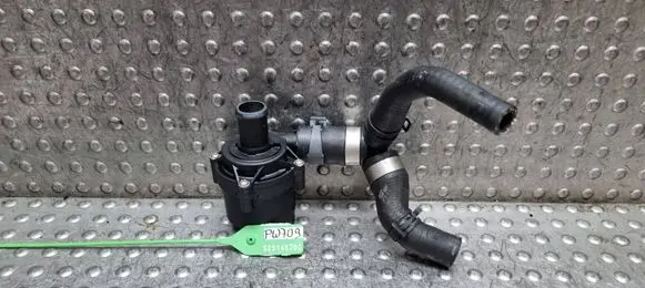 Audi A3 S3 8V Electric auxiliary coolant/water pump S25145709 5Q0965567