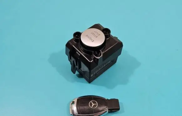 Mercedes-Benz S W221 Ignition lock 2215450308 IMPRK1390205