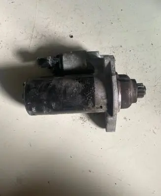 Volkswagen Polo V 6R Starter motor