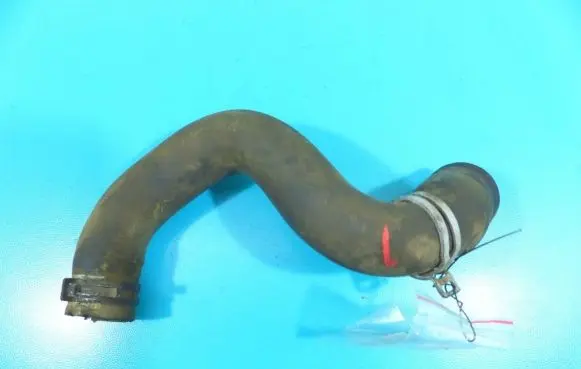 Renault Captur Engine coolant pipe/hose 215030997R IMPRK1232218