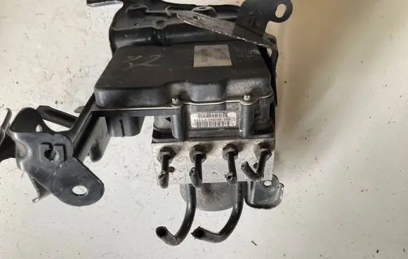 Audi A4 S4 B7 8E 8H ABS Pump 8E0614517AK 0265234336 05072650852