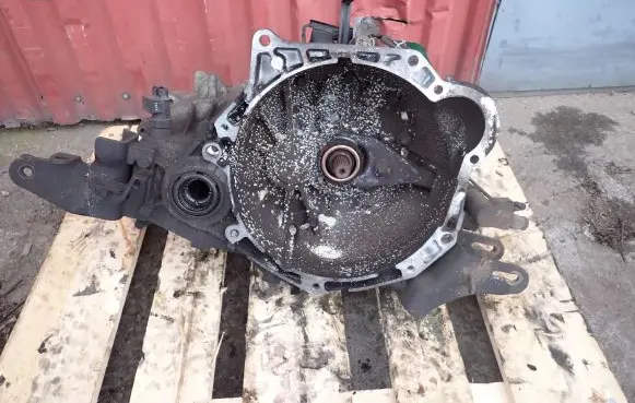 KIA Soul Manual 5 speed gearbox T9W5F