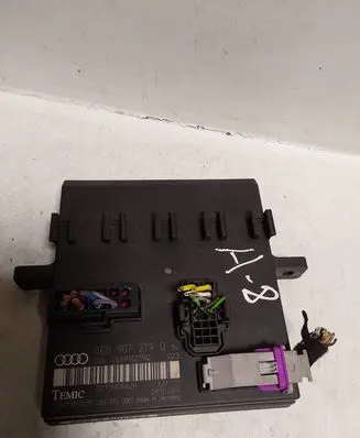 Audi A8 S8 D3 4E Comfort/convenience module 4E0907279Q 00007898B9 4E0910279Q