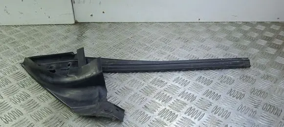 Volvo C70 Rubber seal front coupe door 30787724