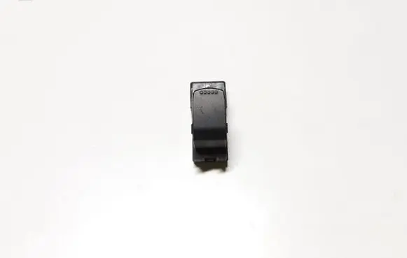 Suzuki Grand Vitara II Electric window control switch 62J00 1435T