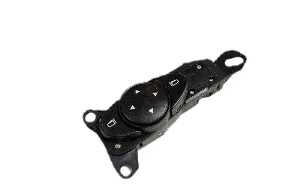Mercedes-Benz E W211 Wing mirror switch 2118202110