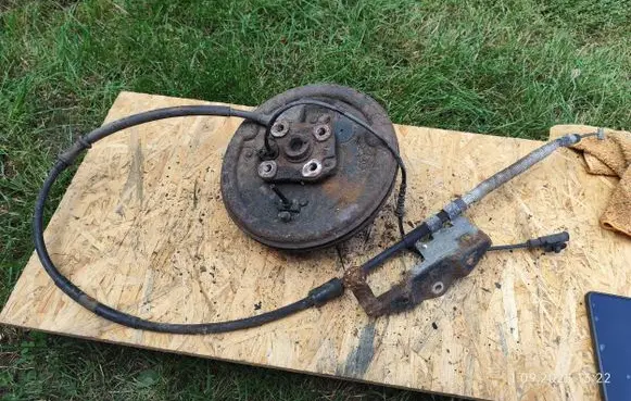 Opel Corsa D Drum brake (rear) 