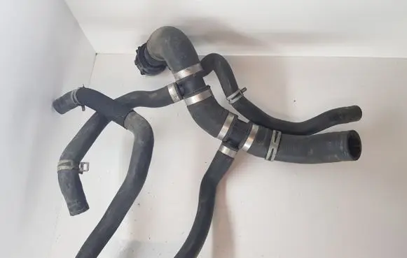 Volvo S90, V90 Engine coolant pipe/hose 31686003