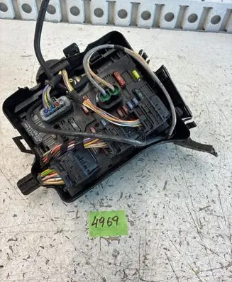 Peugeot 207 BSM Control unit 9661708280