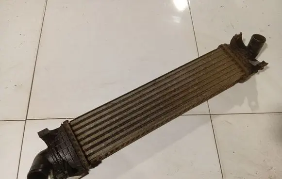Ford Focus C-MAX Intercooler radiator