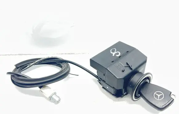 Mercedes-Benz CLK A209 C209 Ignition lock 2095450508