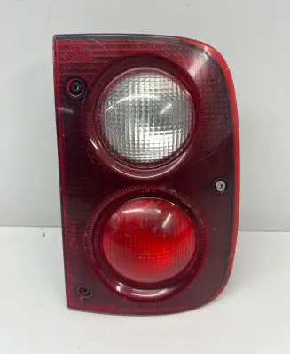 Land Rover Freelander Rear/tail lights AMR4003 22960202
