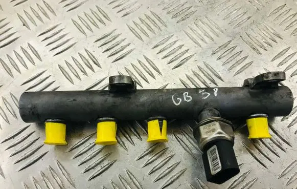 Audi A8 S8 D3 4E Fuel main line pipe 059150089