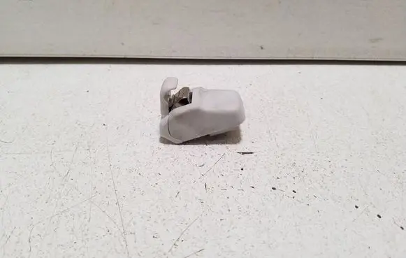 Sun visor clip/hook/bracket