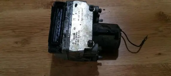 Mitsubishi Carisma ABS Pump 0273004246 6670157