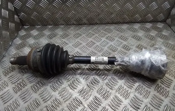BMW X3 E83 Front driveshaft 3450564 8250130587