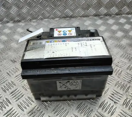 Mercedes-Benz SL R230 Car battery 535106052
