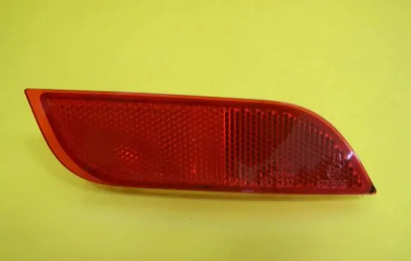 Subaru Impreza III Rear tail light reflector 32302R
