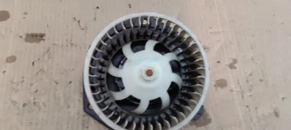 Iveco Daily 3rd gen Heater fan/blower