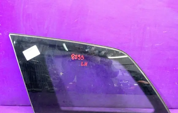 Opel Astra H Rear side window