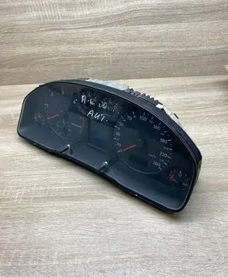 Audi A6 S6 C5 4B Speedometer (instrument cluster) 4B0919880G 110008890